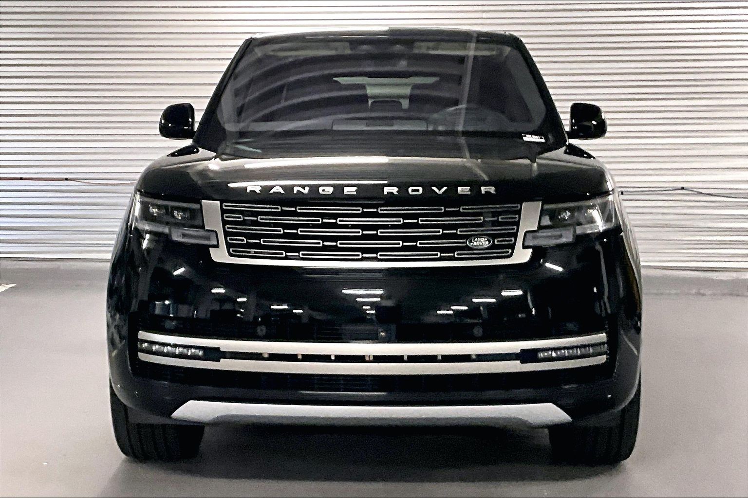 land rover range rover 2023 SALKPBFU6PA083943 image land rover range rover 2023 SALKPBFU6PA083943 image